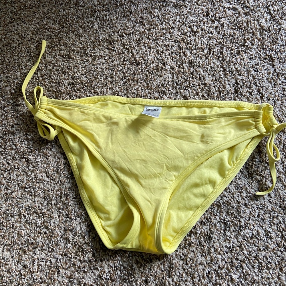 Yellow bikini bottoms